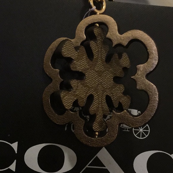 COACH - SPINNING SNOWFLAKE BAG CHARM (NWT) - Picture 8 of 12